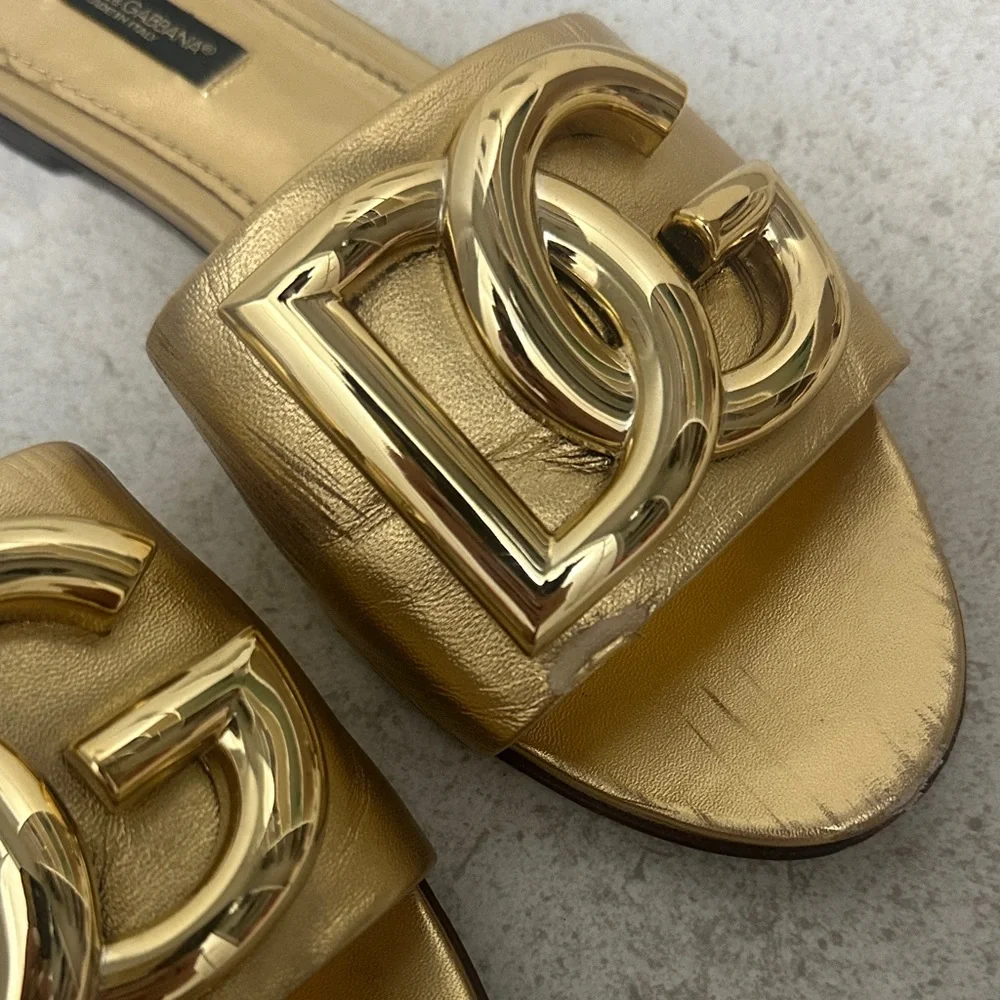 Dolce & Gabbana Metallic Gold Slide Sandals - Picture 3 of 13